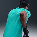 Camiseta Masculina Nike Manga Curta Dri-Fit UV Hyverse - Foto 3