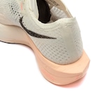 Tênis Nike ZoomX Vaporfly Next% 3 - Feminino - Foto 7