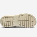 Sandália Crocs Classic Mega Crush - Foto 6