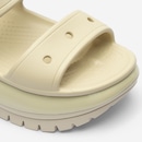 Sandália Crocs Classic Mega Crush - Foto 8