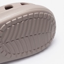 Sandália Crocs Classic Crush Shimmer Clog - Foto 9