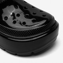 Sandália Crocs Stomp High Shine Clog - Foto 8