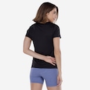 Camiseta Feminina Oxer Manga Curta Peach Touch Cooling - Foto 3