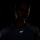 Camiseta Feminina Nike Manga Curta Dri-fit One Classic - Foto 6