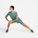 Camiseta Feminina Nike Manga Curta Dri-fit One Classic - Foto 3