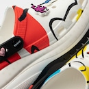 Sandália Crocs Haring Mega Crush Clog - Foto 9