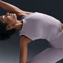 Camiseta Regata Nike Dri-Fit One Fitted - Foto 4