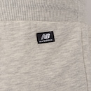 Calça New Balance Felpa Essentials Feminina - Foto 4