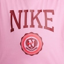 Camiseta Nike Sportswear Graphic Juvenil - Foto 4