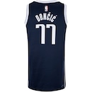 Camiseta Regata Luka Dončić NBA Dallas Mavericks Nike Statement Edition 22/23 - Foto 2