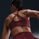 Top Fitness sem Bojo Nike Baixa Sustentação NK1 Bra Sport Adulto - Foto 4