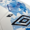 Bola de Futebol de Campo Umbro Formation - Foto 3