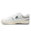 Tênis Nike Gamma Force - Feminino - Foto 3