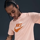 Camiseta Nike Sportswear 12MO Futura Masculina - Foto 4