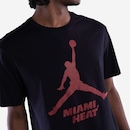 Camiseta Miami Heat Jordan Nike Essential Masculina - Foto 5