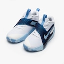 Tênis Juvenil Nike Team Hustle D12 - Foto 4