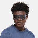 Óculos de Sol Oakley Latch Panel Matte Black - Foto 2