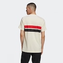 Camiseta do São Paulo adidas Street Graphic - Masculina - Foto 6