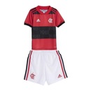 Kit de Uniforme de Futebol Infantil do Flamengo I 2020 com Camisa e Calção adidas - Foto 1