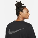 Camiseta Nike Dri-FIT Run Division - Masculina - Foto 4