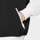 Jaqueta com Capuz Nike Sportswear Essentials+ Windrunner - Masculina - Foto 5