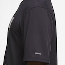 Camiseta Nike Dri-Fit Wild Run Miler - Masculina - Foto 3