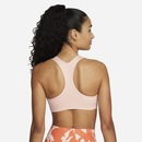 Top Fitness Nike Swoosh - Feminino - Foto 2