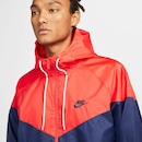 Jaqueta Corta Vento com Capuz Nike Sportswear Windrunner - Masculina - Foto 4