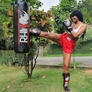 Kit de Muay Thai Rhino com Luvas + Caneleira + Bandagem + Bucal - Foto 8