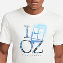 Camiseta Nike Court Oz Graphic Tee - Masculina - Foto 3