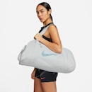 Bolsa Duffel Nike Gym Club - Feminina - Foto 2
