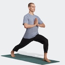 Camiseta adidas Treino Yoga Base - Masculina - Foto 7
