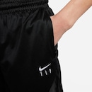 Shorts Nike Dri-Fit Isofly - Feminino - Foto 4