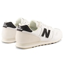 Tênis New Balance 373V2 + Par de Meia - Masculino - Foto 8