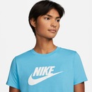 Camiseta Nike Sportswear Essentials - Feminina - Foto 3