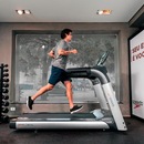 Esteira Speedo TR8 Profissional para Corrida com Inclinação até 18km/h - 220v - Foto 3