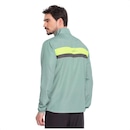Jaqueta Corta Vento sem Capuz New Balance Windbreak - Masculina - Foto 3