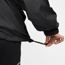 Jaqueta Plus Size com Capuz Nike Sportswear Essential Repel - Feminina - Foto 5