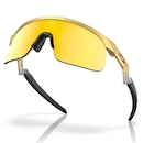 Óculos de Sol Unissex Oakley Resistor P Mahomes II Olympic Gold 0823 - Foto 2