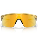 Óculos de Sol Unissex Oakley Resistor P Mahomes II Olympic Gold 0823 - Foto 3