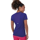 Camiseta Alto Giro Skin Fit - Feminina - Foto 3