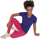 Camiseta Alto Giro Skin Fit - Feminina - Foto 4