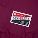 Jaqueta Corta Vento com Capuz New Era WINDBREAKER NBA CHICAGO BULLS MODERN CLASSIC - Masculina - Foto 4