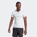 Camiseta adidas Treino Estampada Techfit - Masculina - Foto 2