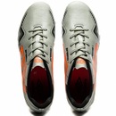 Chuteira de Campo Umbro Prisma + Meias - Adulto - Foto 5