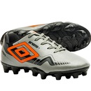 Chuteira de Campo Umbro Prisma + Meias - Adulto - Foto 8