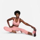 Top Fitness Nike Swoosh - Feminino - Foto 6