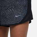 Shorts Nike Tempo - Infantil - Foto 4