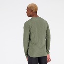 Camiseta New Balance Q Speed Jacquard Manga Longa - Masculina - Foto 2