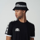 Camiseta Umbro Tape Legacy - Masculina - Foto 3